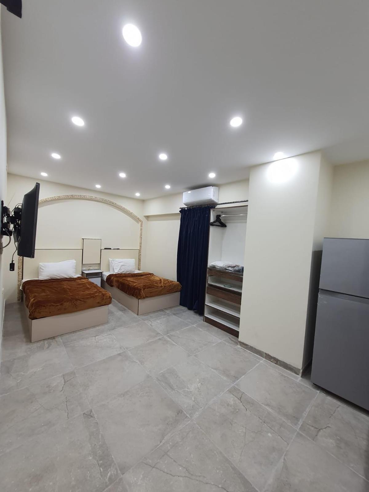 Saraya Abbas Elaser Street-families Only Apartment *