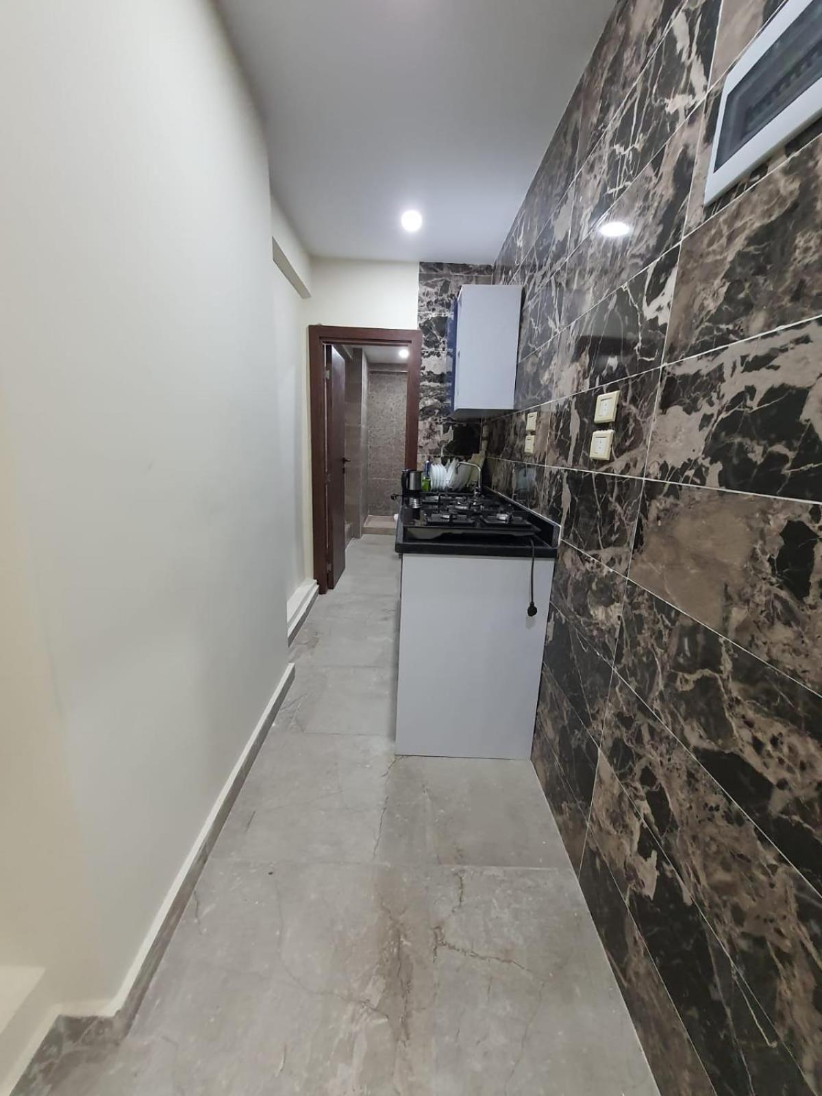 Saraya Abbas Elaser Street-families Only Apartment *