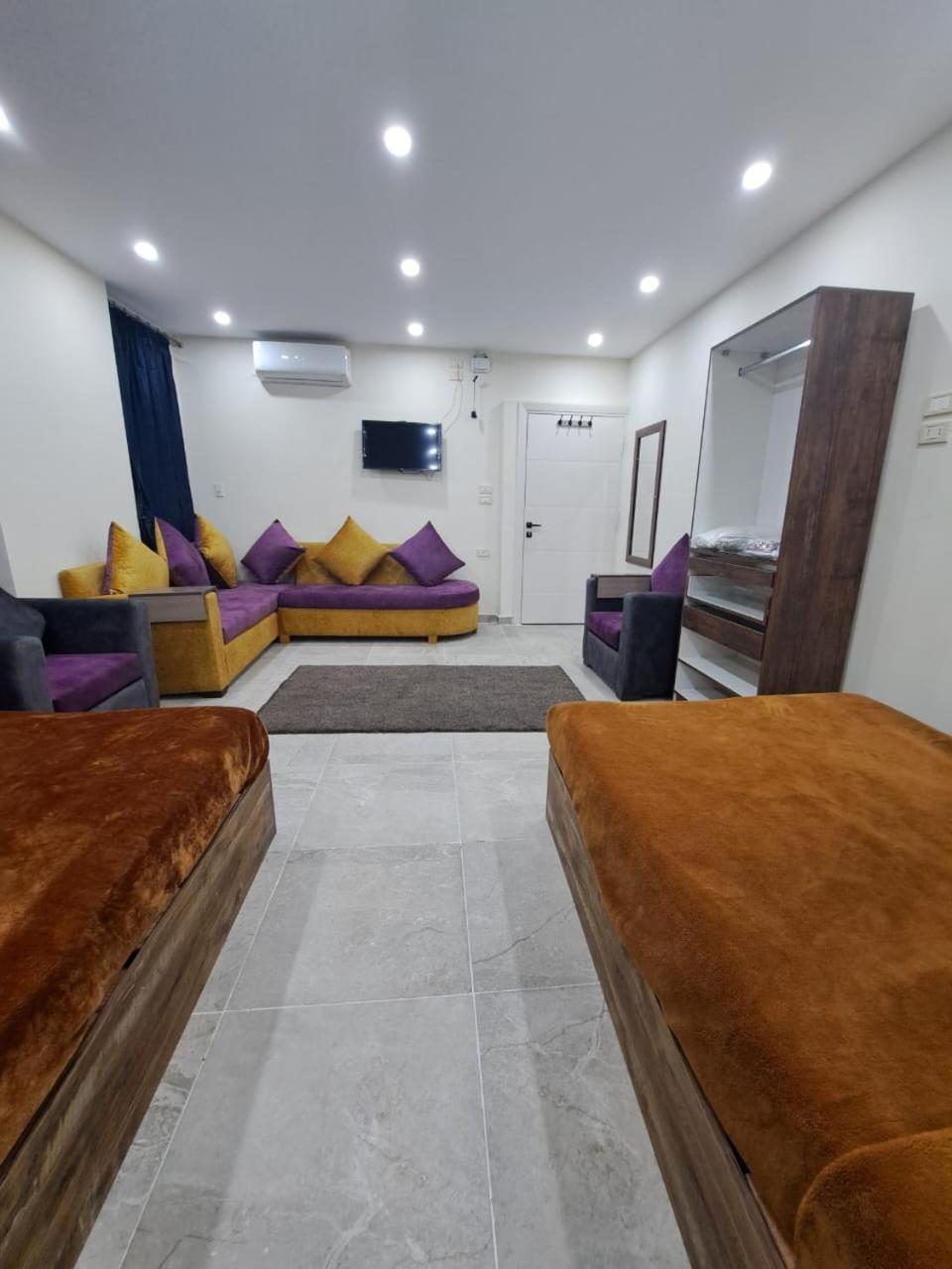 Saraya Abbas Elaser Street-families Only Apartment *