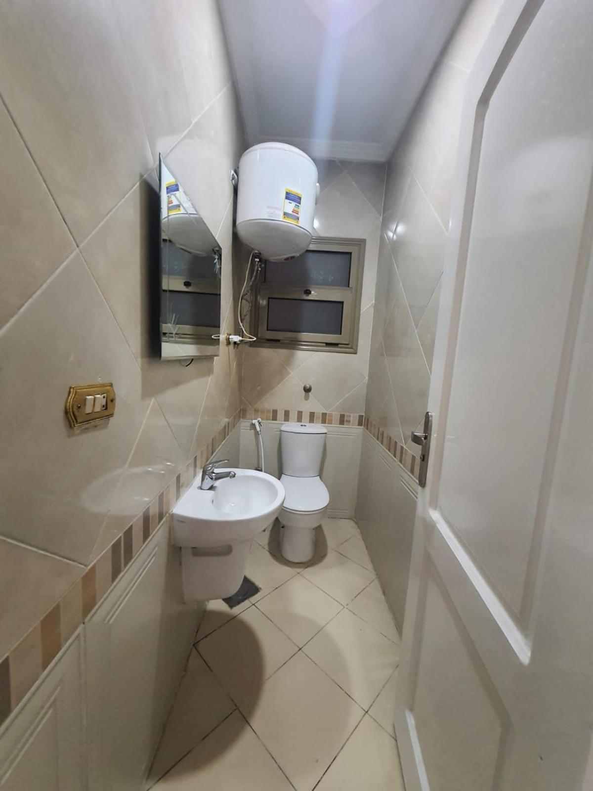 Saraya Abbas Elaser Street-families Only Apartment